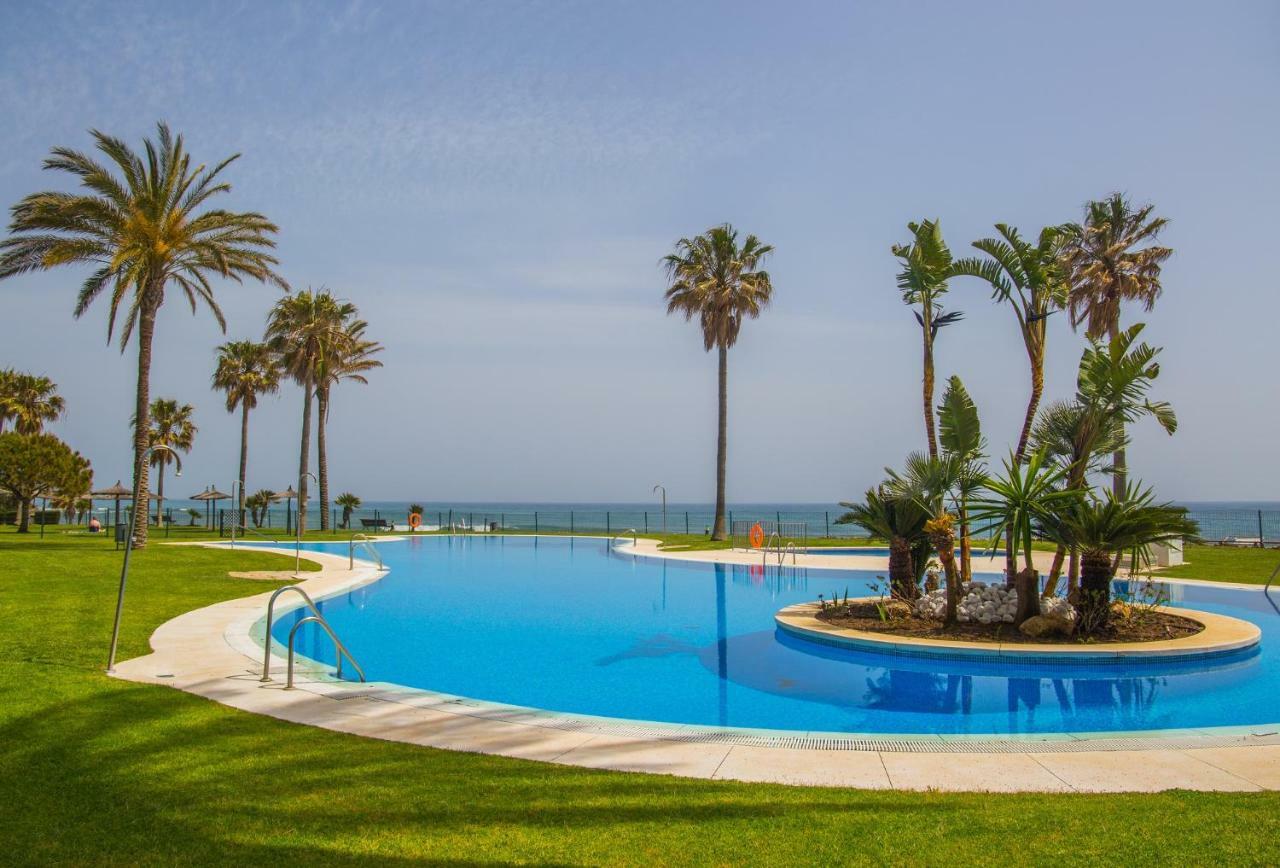 1Br Beachfront Complex - Mi Capricho Sitio de Calahonda Exterior photo